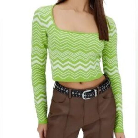 NWT STRADIVARIUS Lime Green Knit Spain Designed 🇪🇸 Crop Top Sweater 1611/716 S